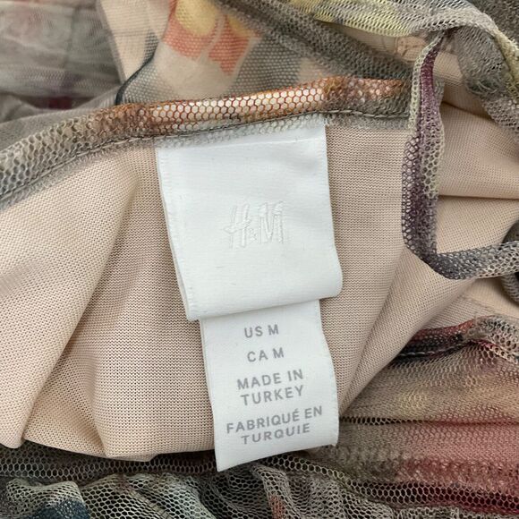 H&M  FLORAL MESH DRESS women’s size Medium Boho sq. Neck puff sleeves tiered - Picture 5 of 12